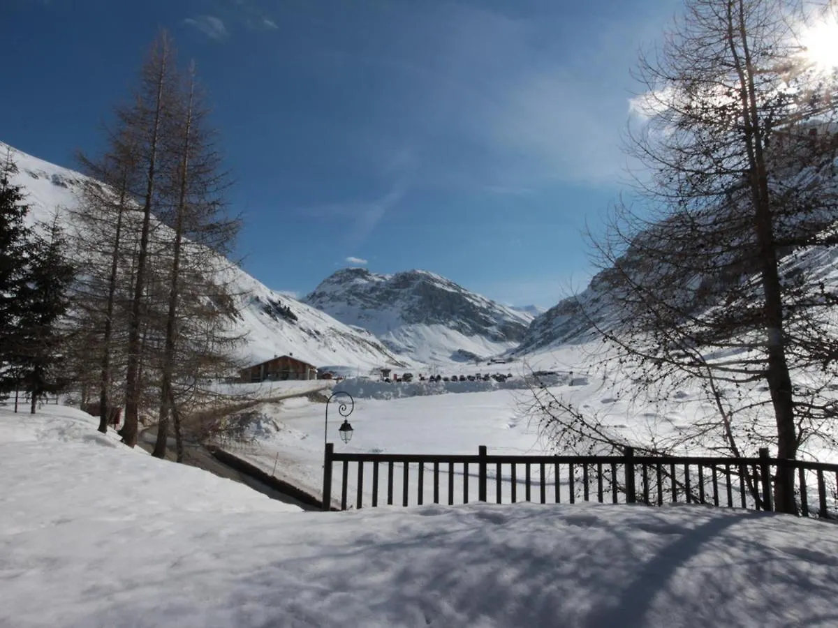 Chalet Rustique Chaleureux Avec Cheminee A Val-D'Isere - Fr-1-694-219